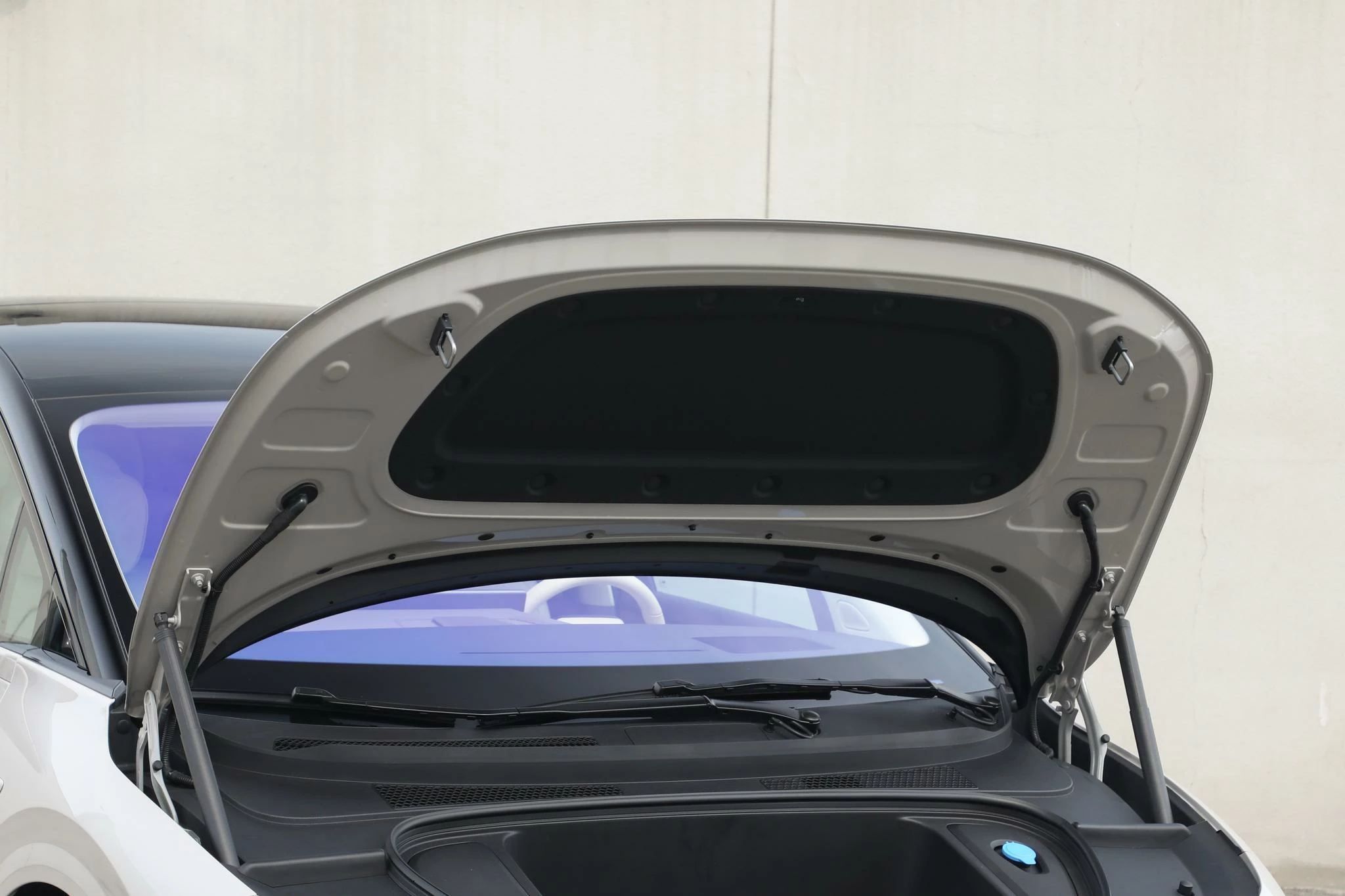  i8
