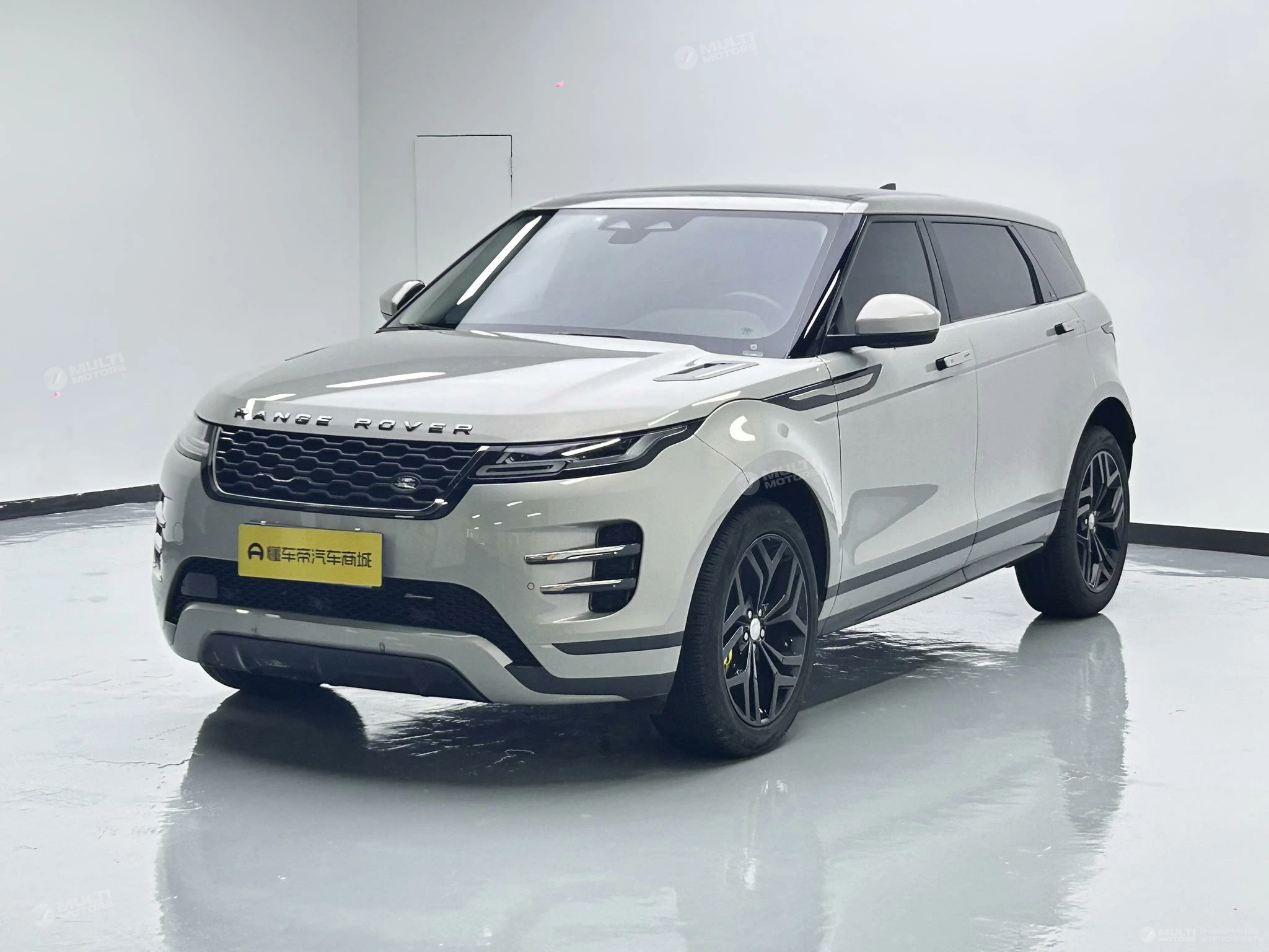  Range Rover Evoque Aurora L 200PS R-Dynamic Standard Elite