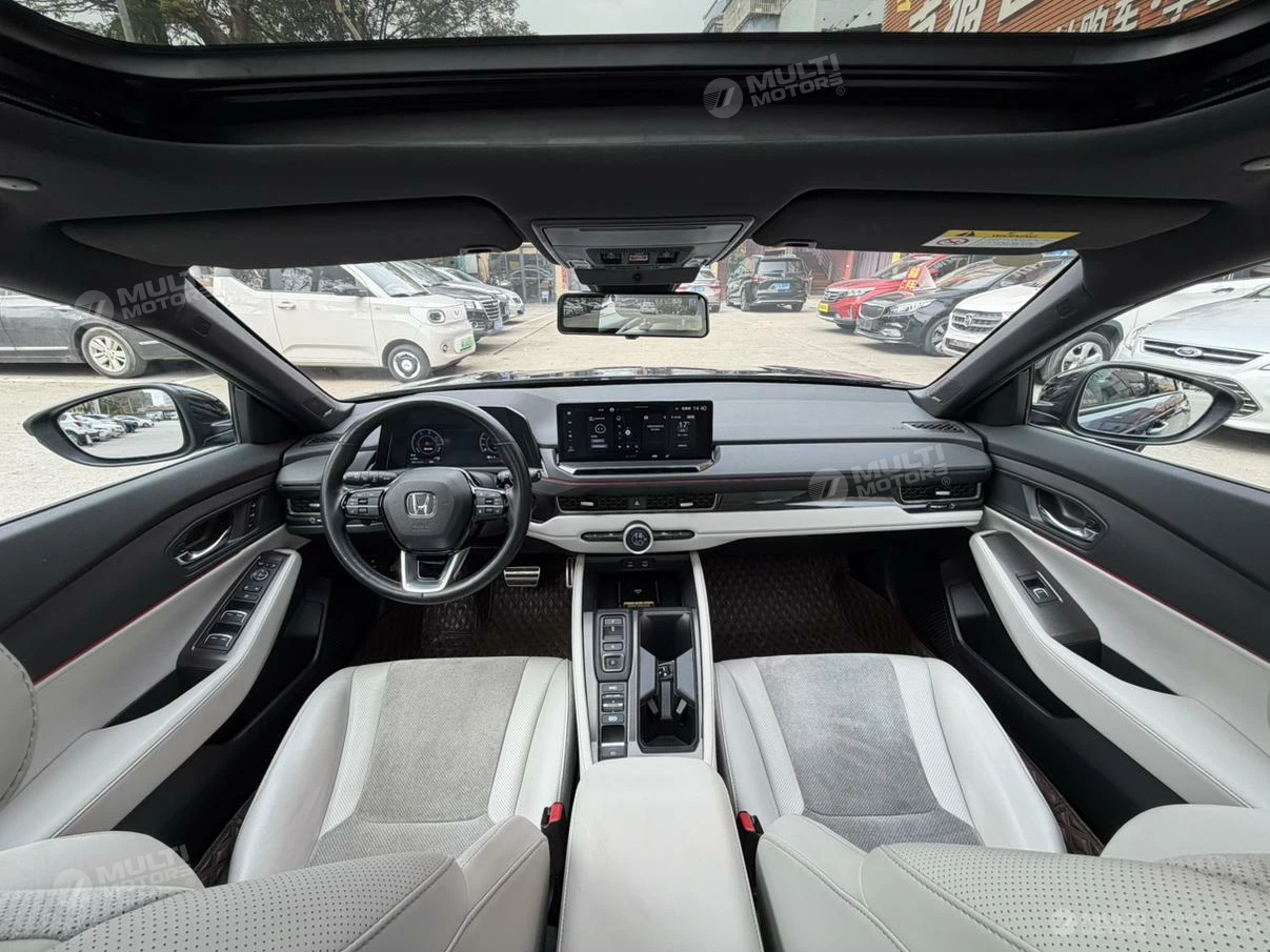  Inspire PHEV