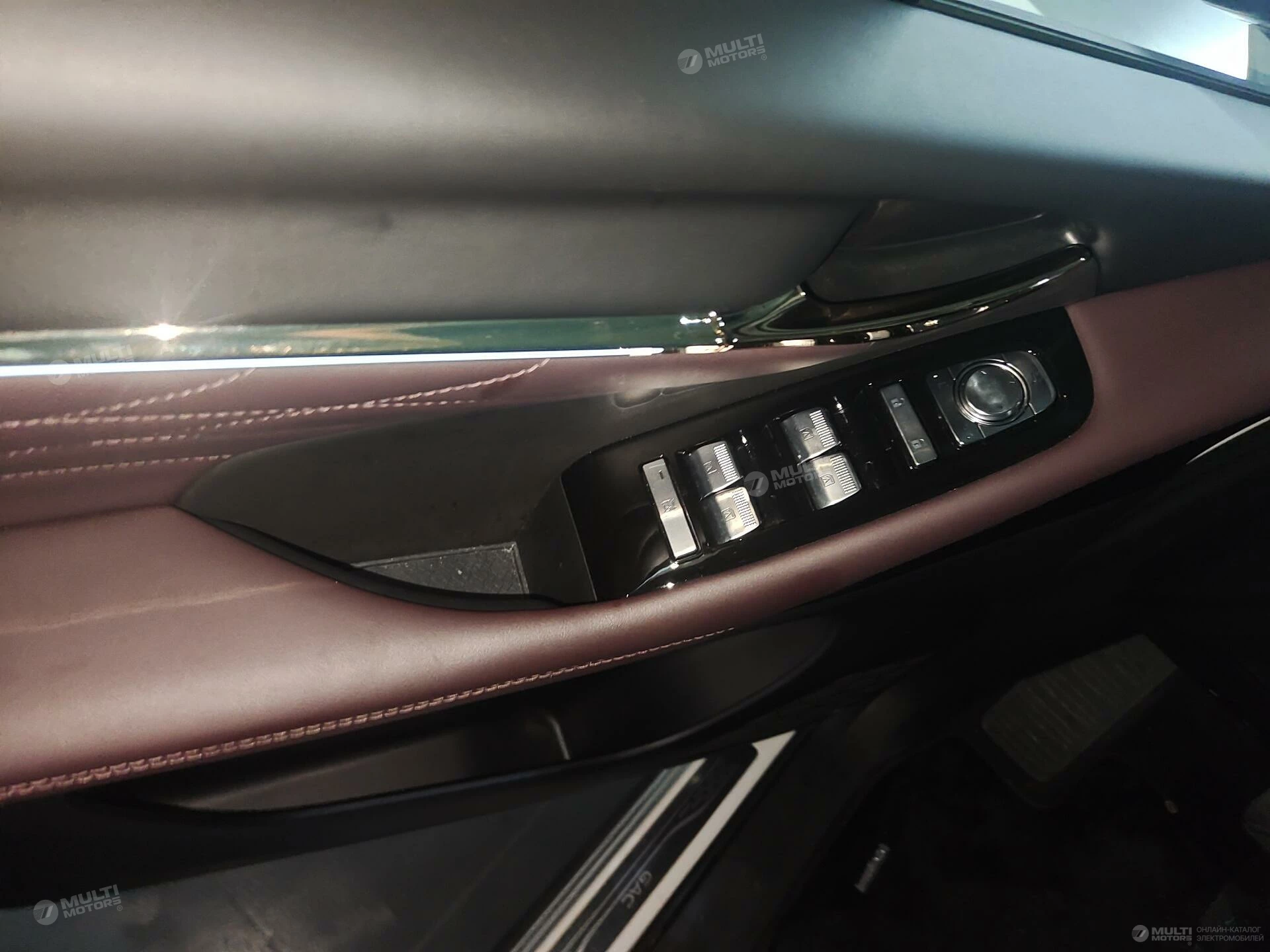  Trumpchi M8