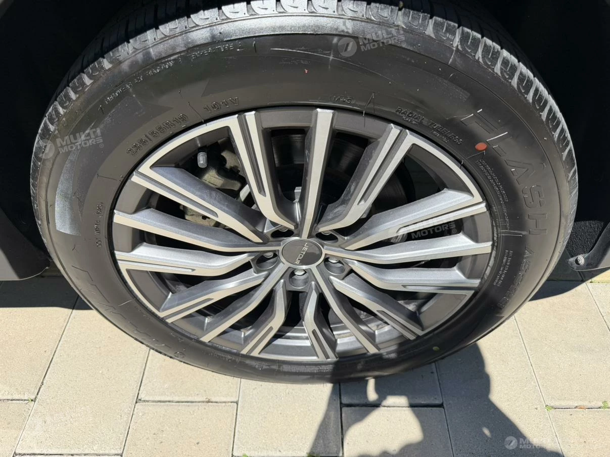  X70 PLUS