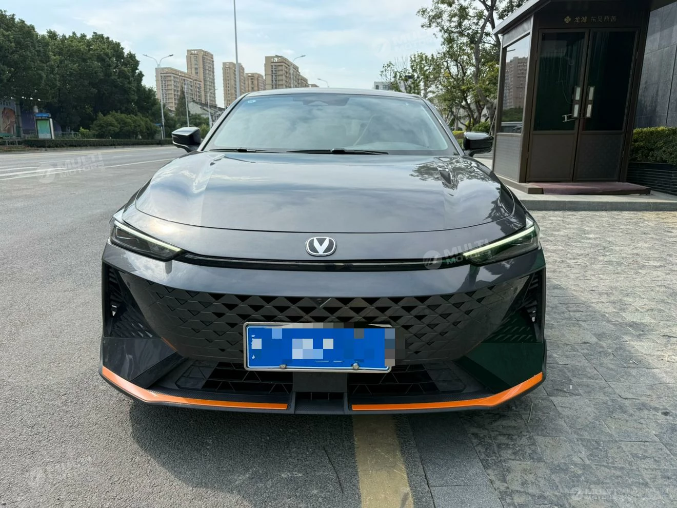  UNI-V 1.5T Exclusive