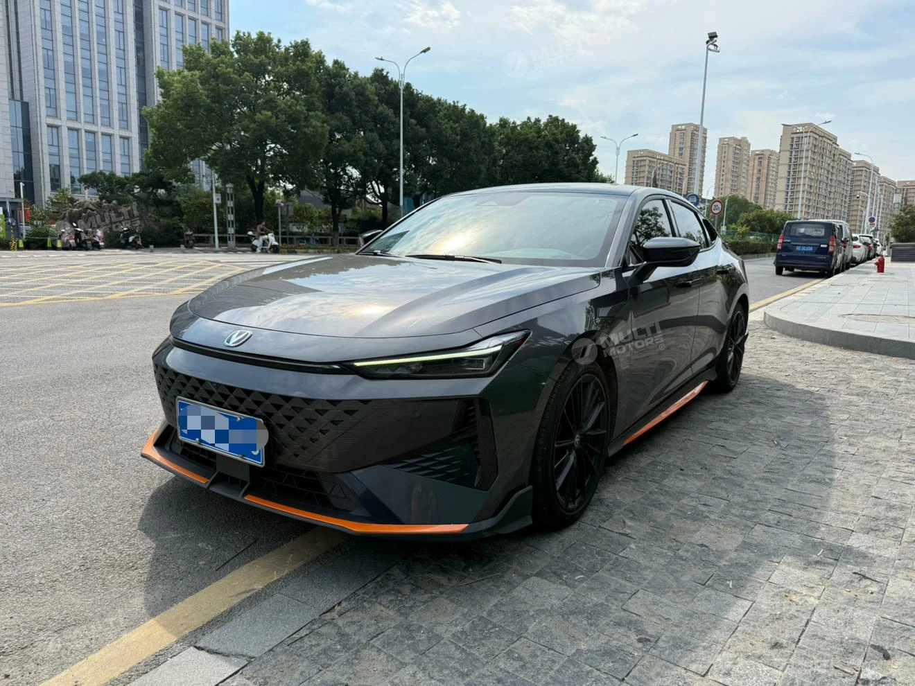  UNI-V 1.5T Exclusive