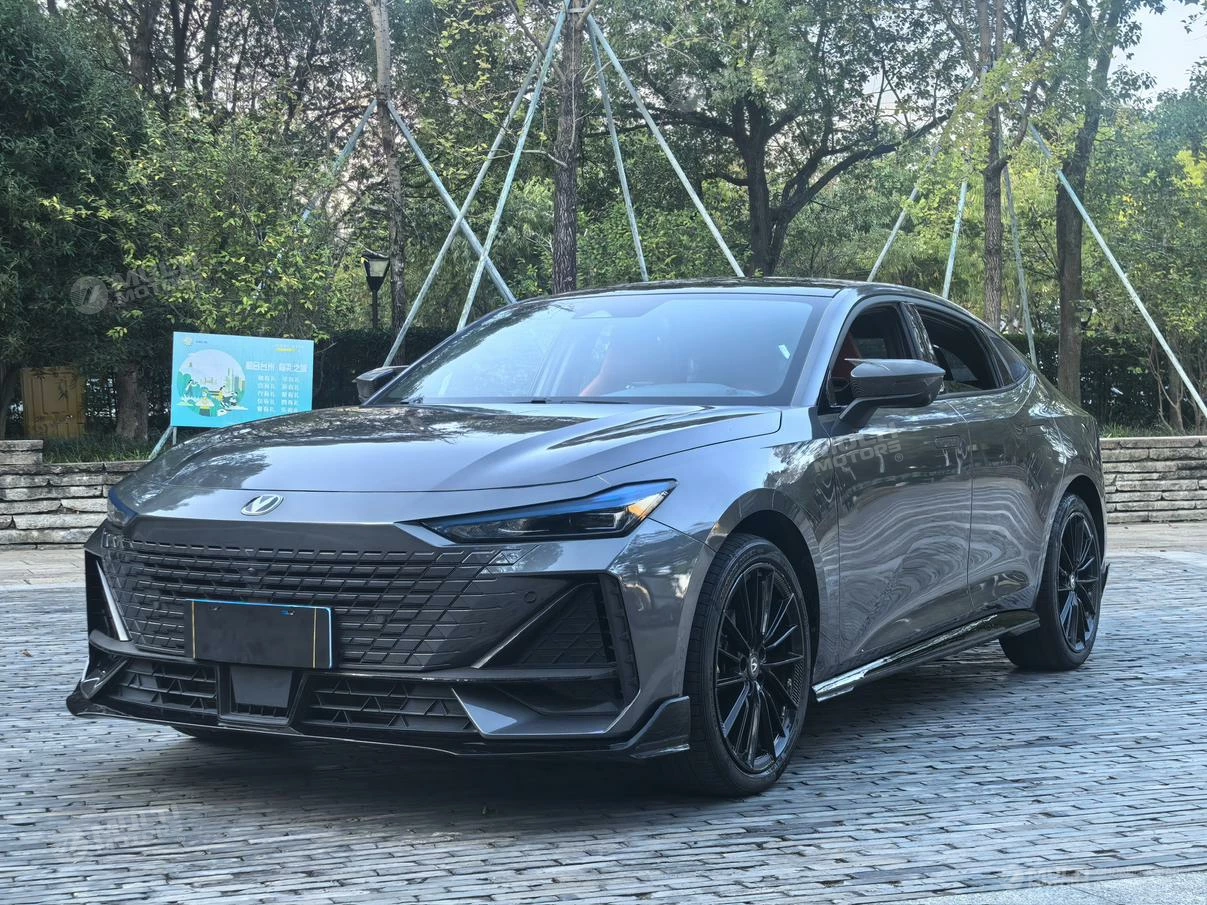  UNI-V 1.5T Sport