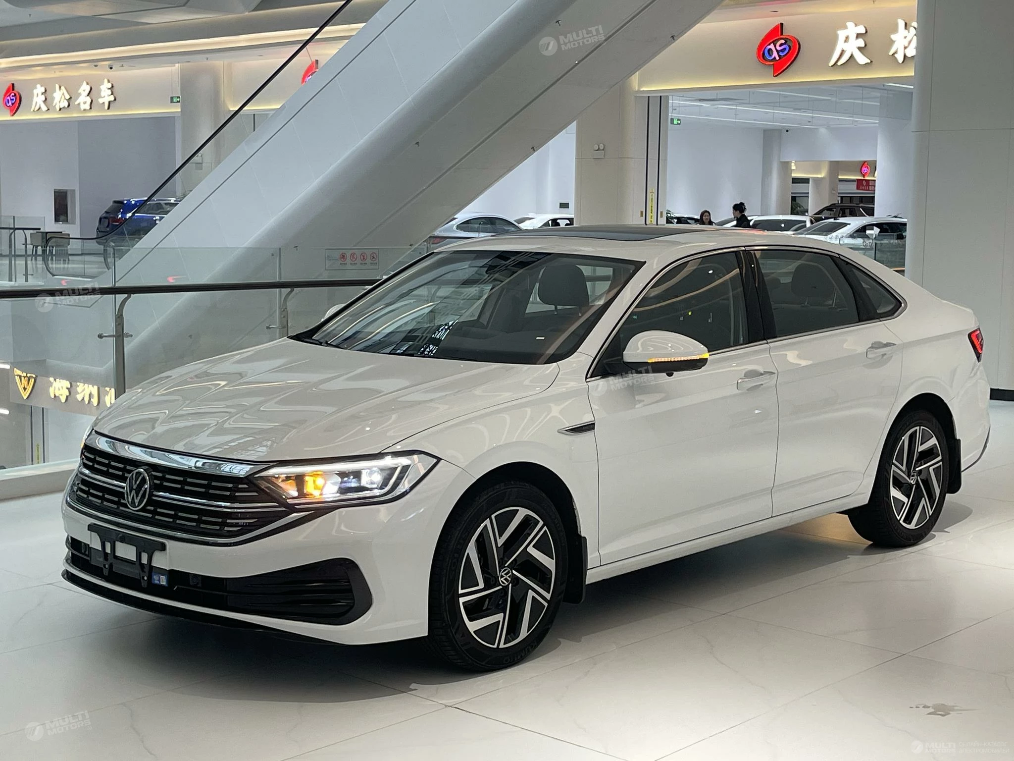  Sagitar 300TSI DSG Beyond