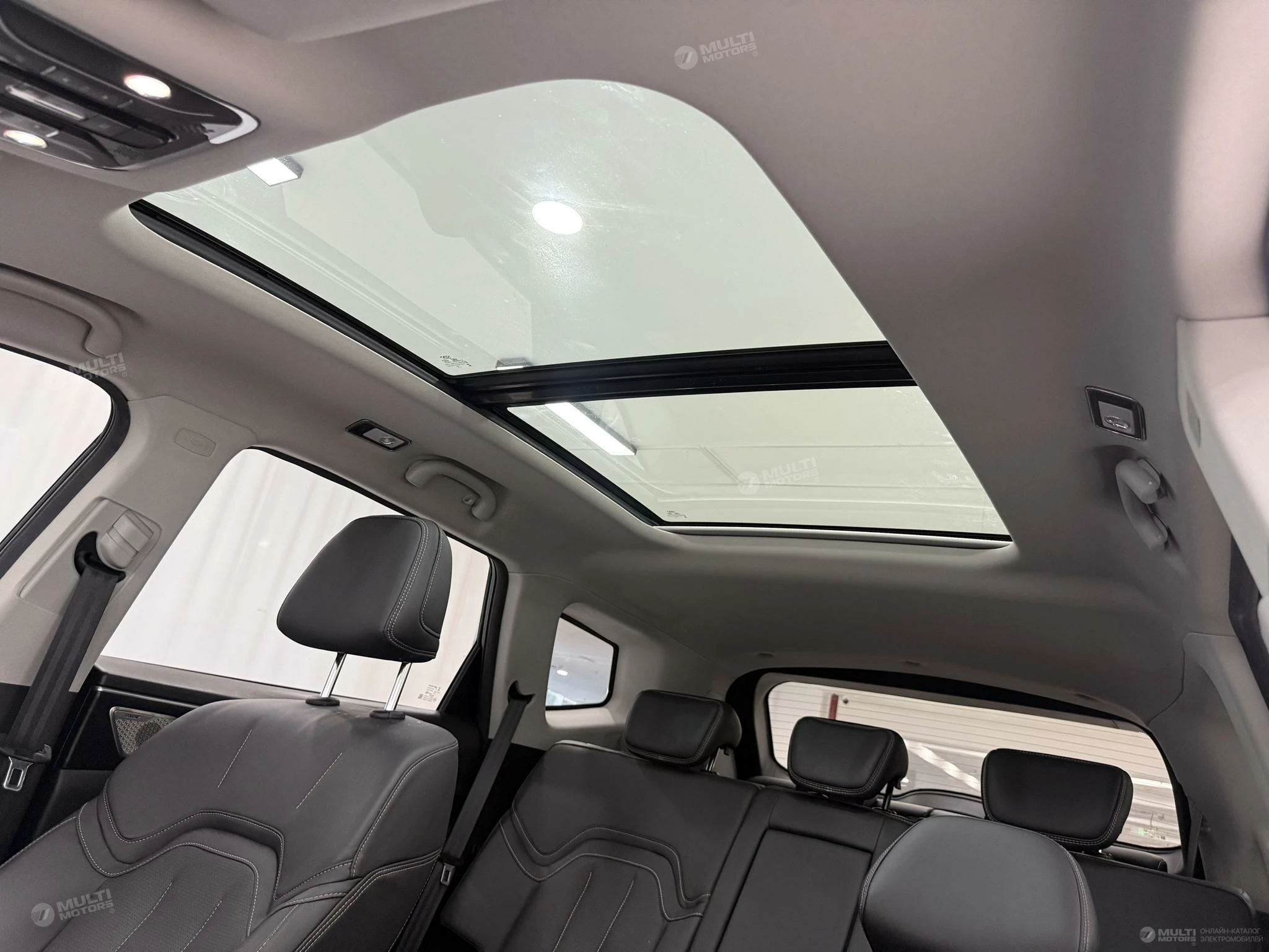 Автомобиль Chery Jetour X90 (2023)