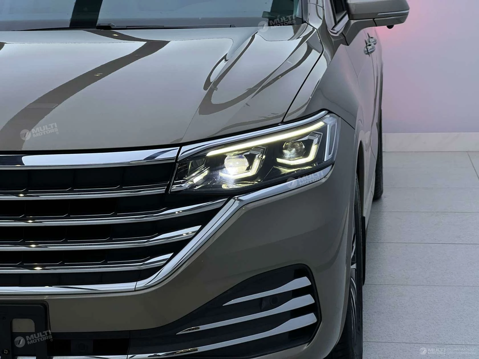  Viloran 380TSI Premium
