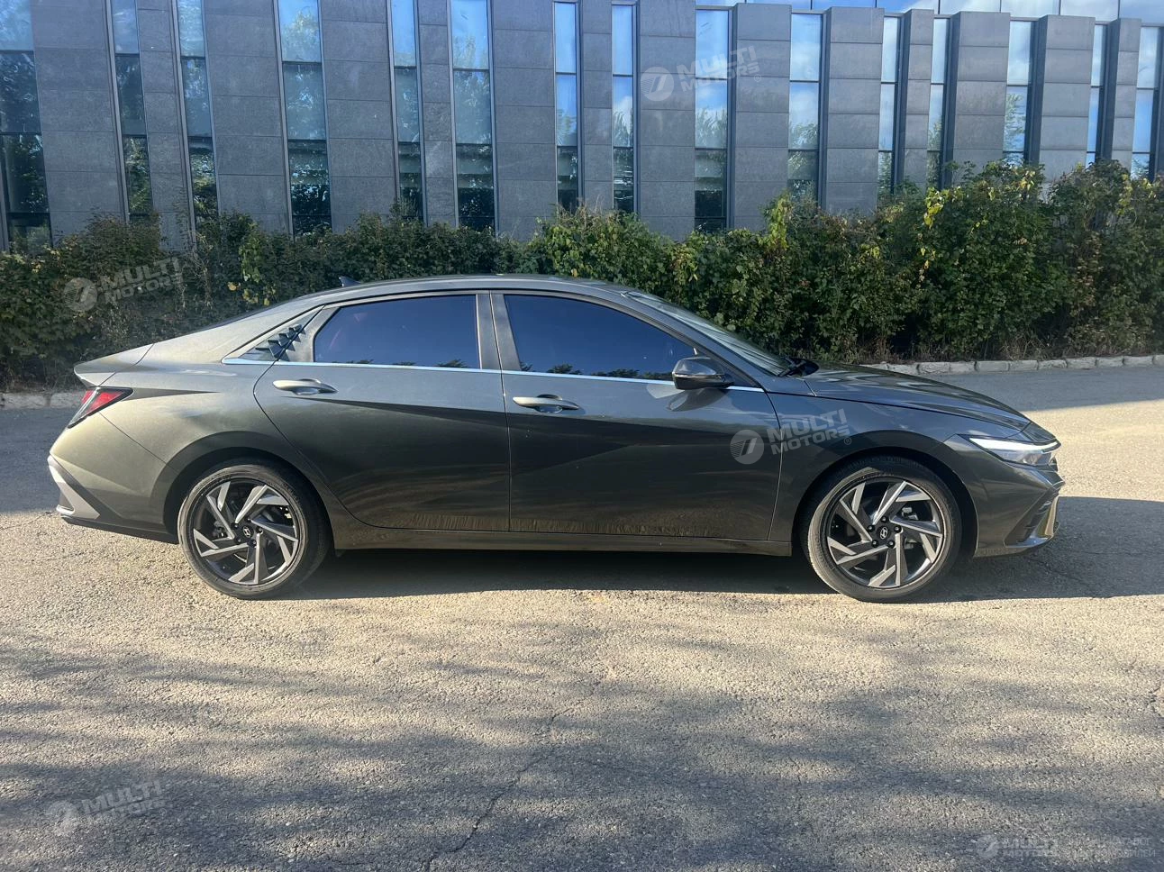  Elantra 1.5L CVT GLX Elite