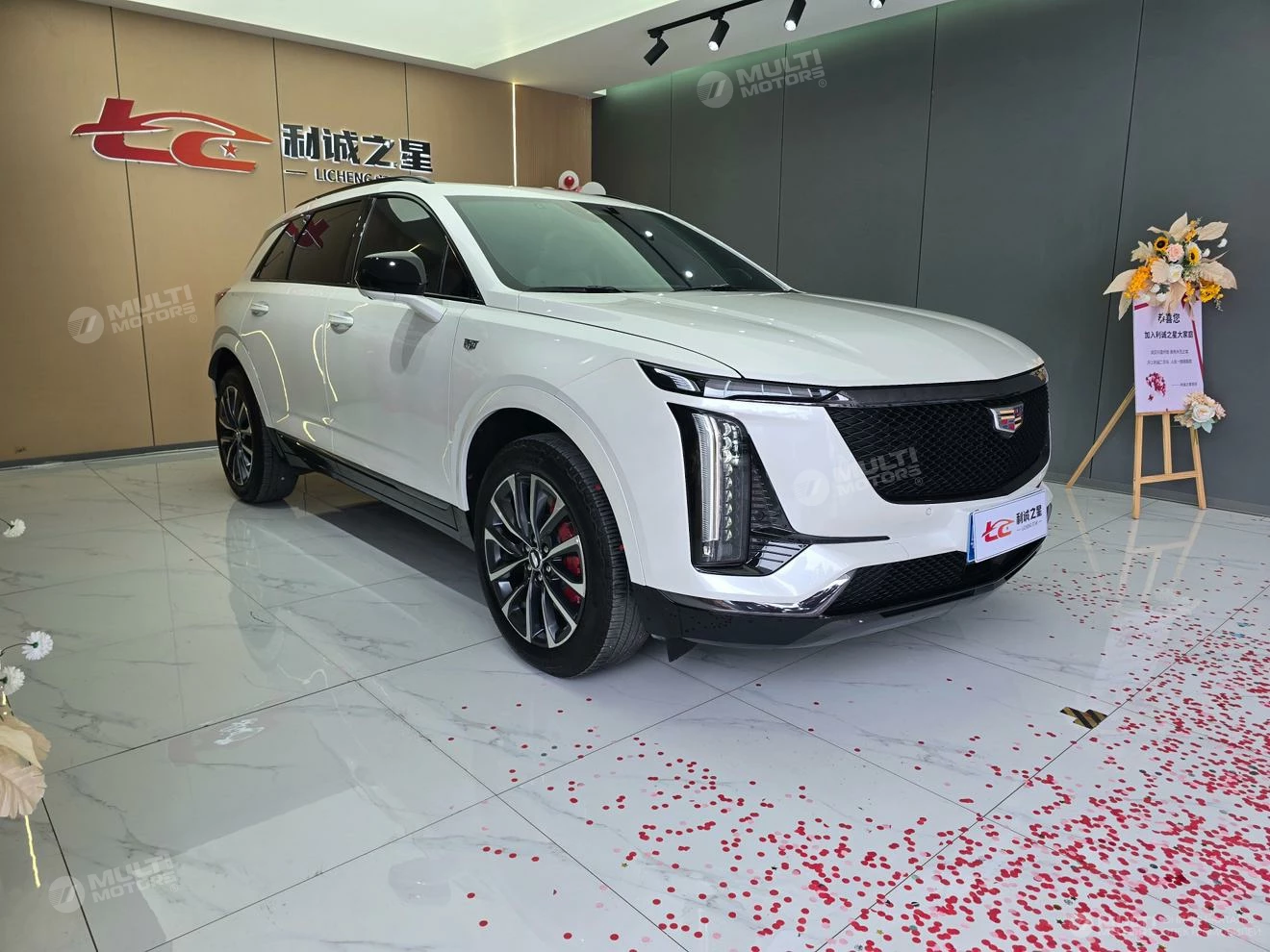  XT5 28T 4WD premium