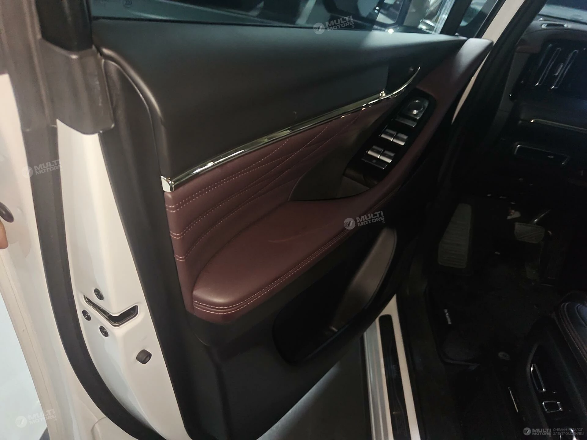  Trumpchi M8