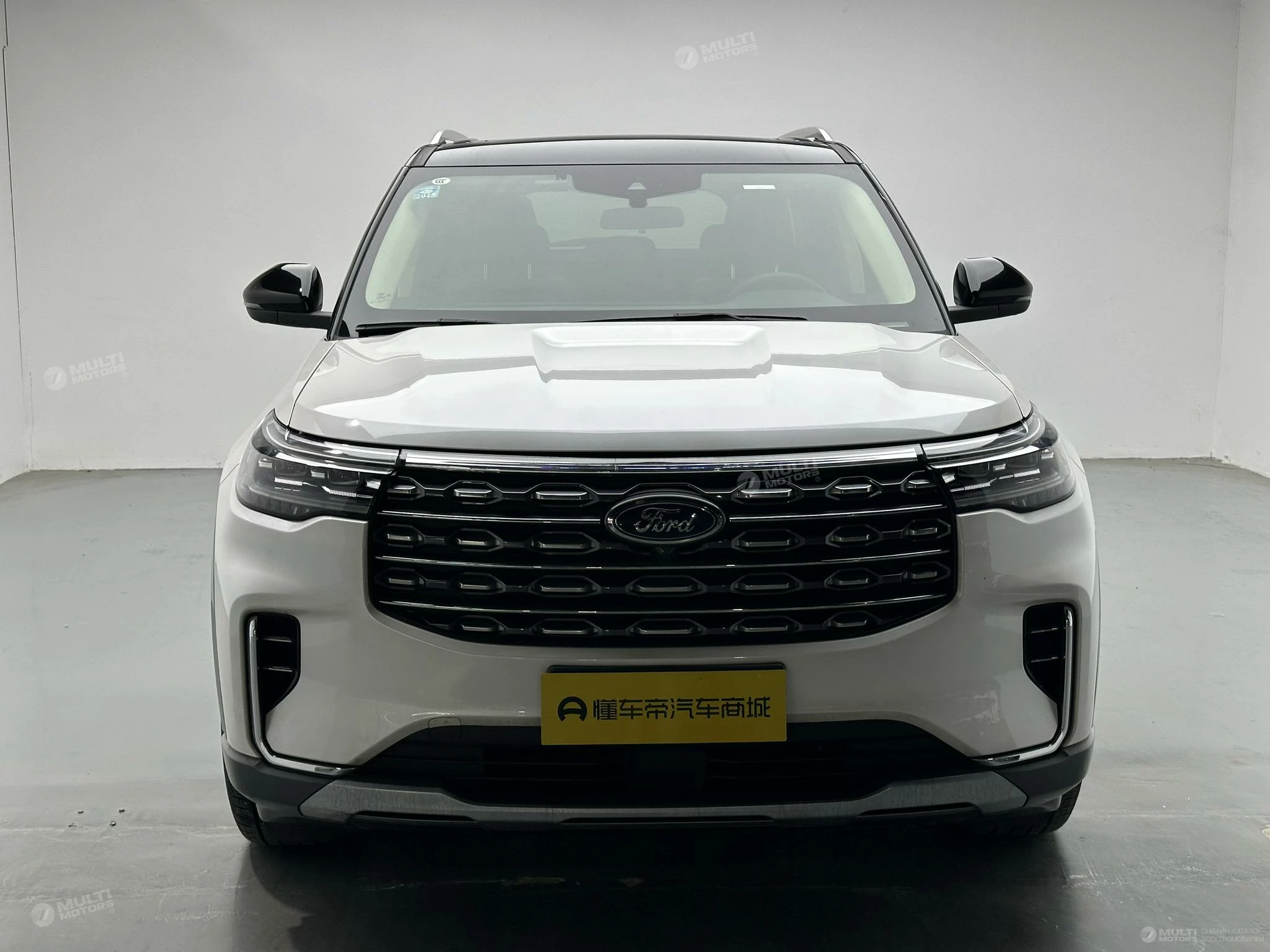  Explorer EcoBoost 285 4WD fashion plus 7 SEATS