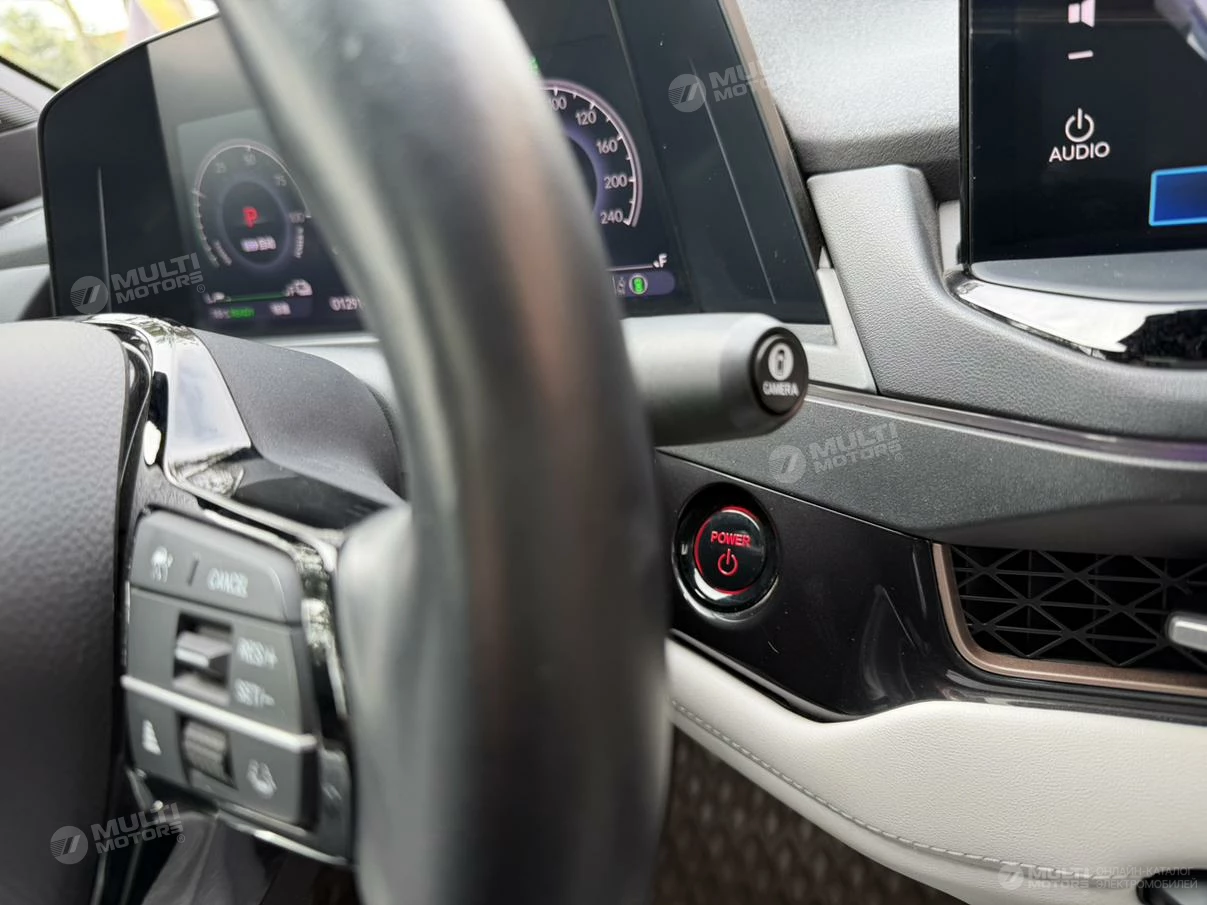  Inspire PHEV
