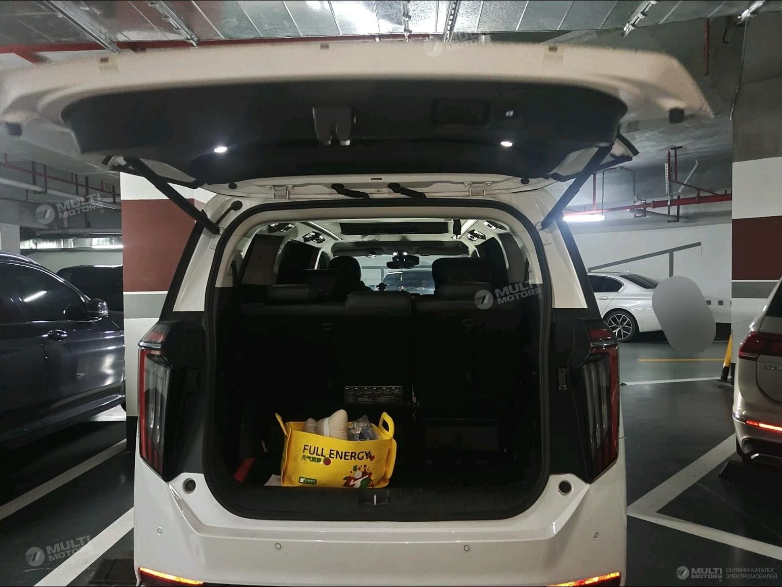  Trumpchi M8
