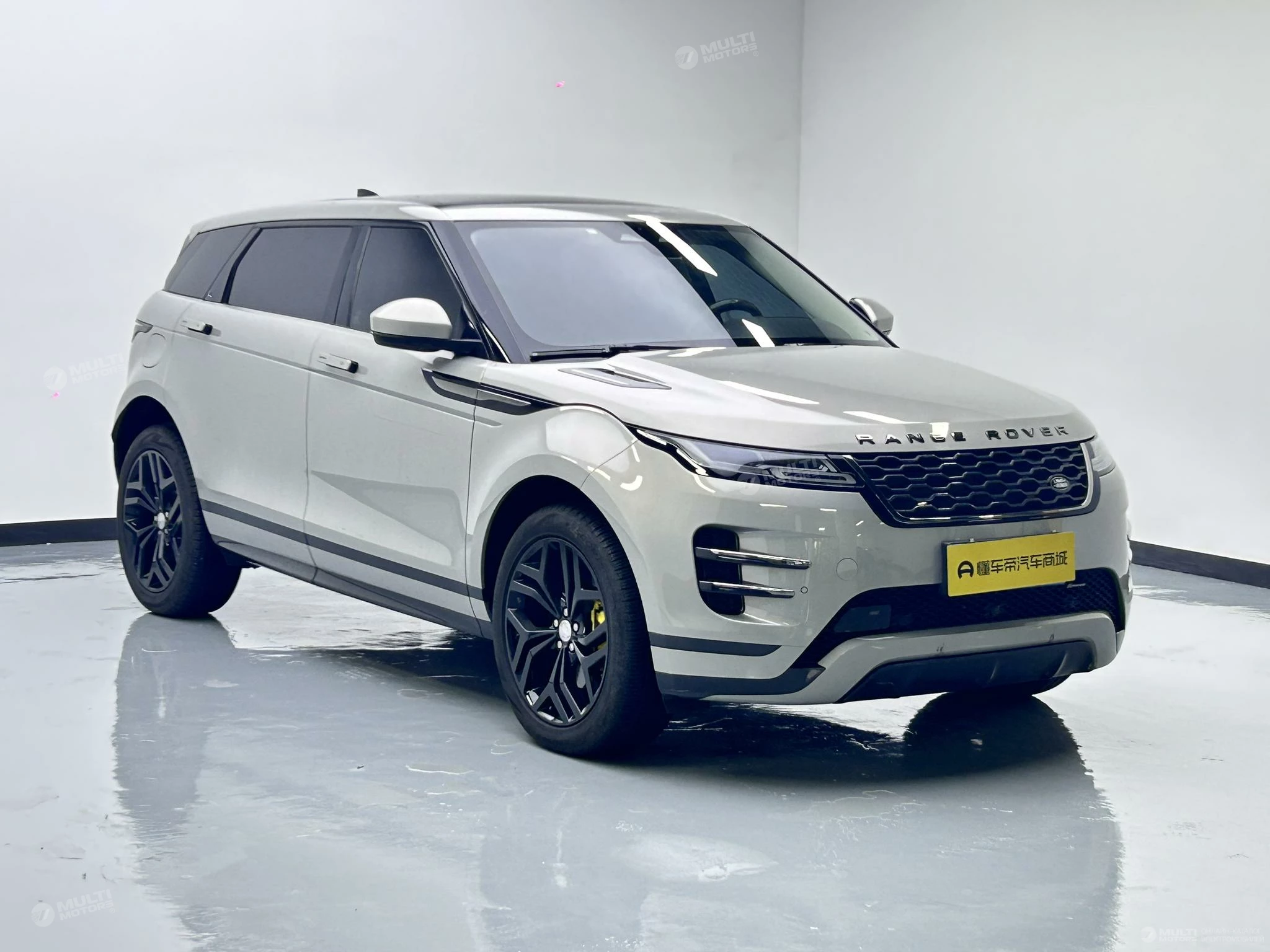 Range Rover Evoque Aurora L 200PS R-Dynamic Standard Elite