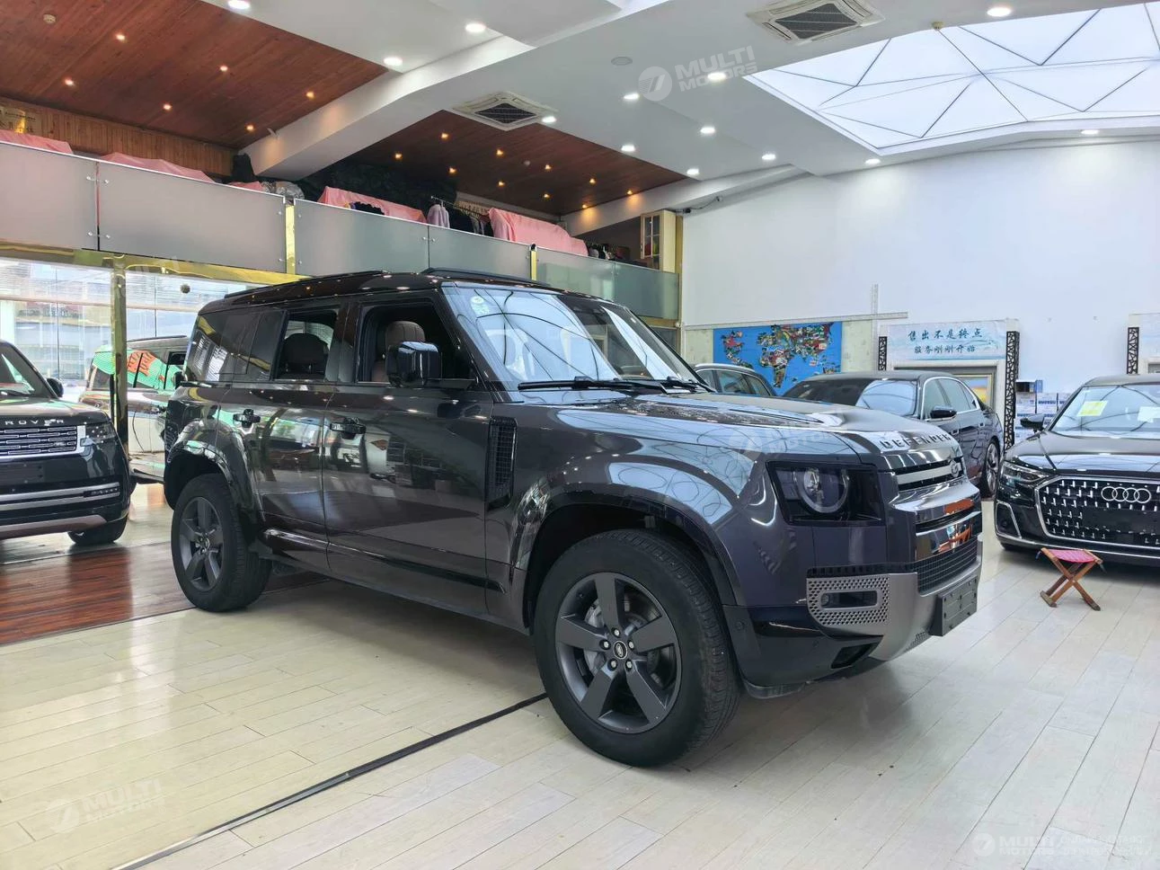  Defender 110 3.0T P400 X-DYNAMIC HSE