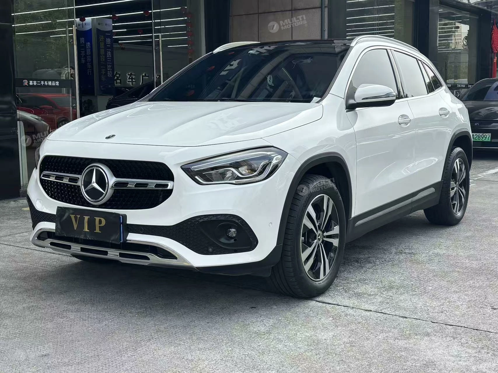  GLA 220