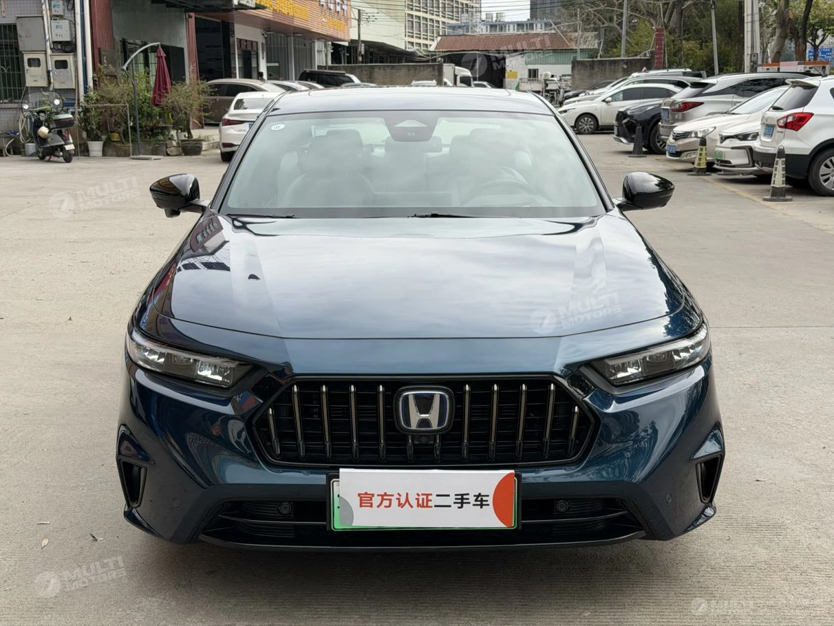 Inspire PHEV