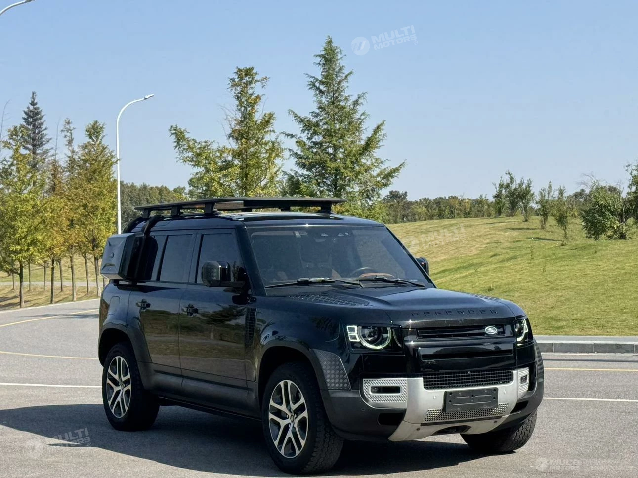  Defender Facelift 110 3.0 T P400 Dark Special