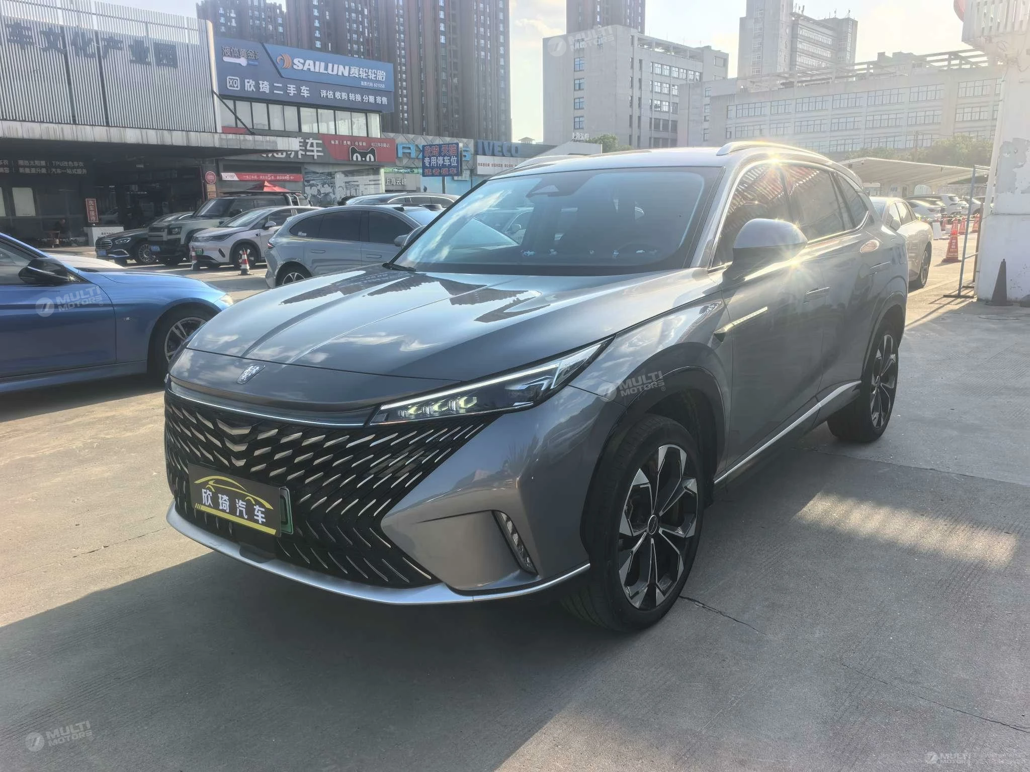 Электромобиль Roewe eRX5 Super Hybrid Premium (2023)
